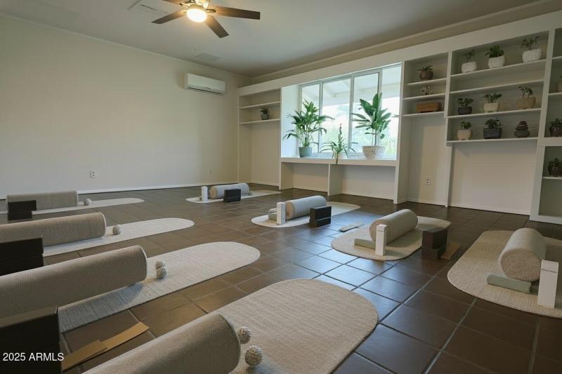 Bonus room / studio
