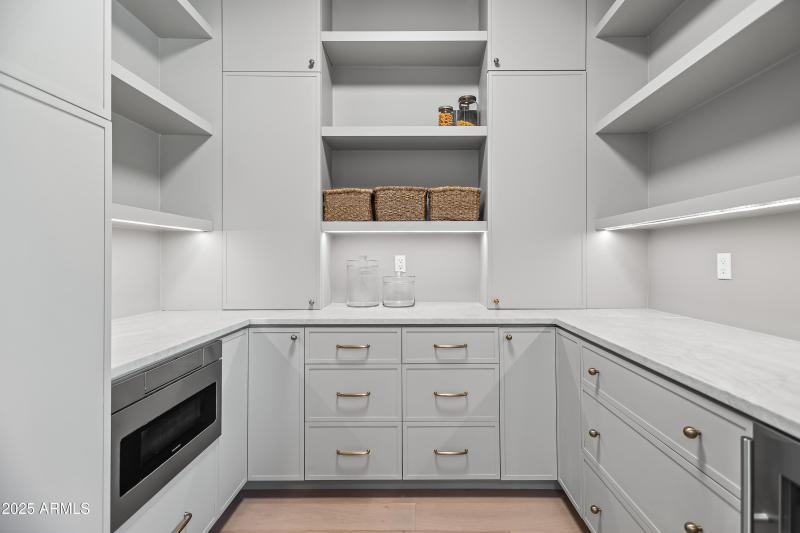 Butler Pantry