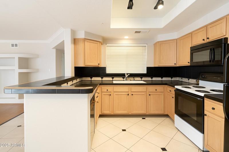 Screenshot 2025-10-09 at 6.24.00PM