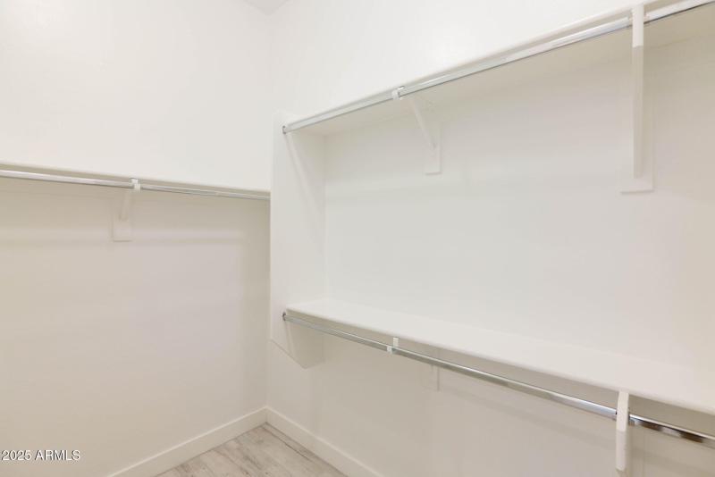 5641 Sayan - 21Primary Closet