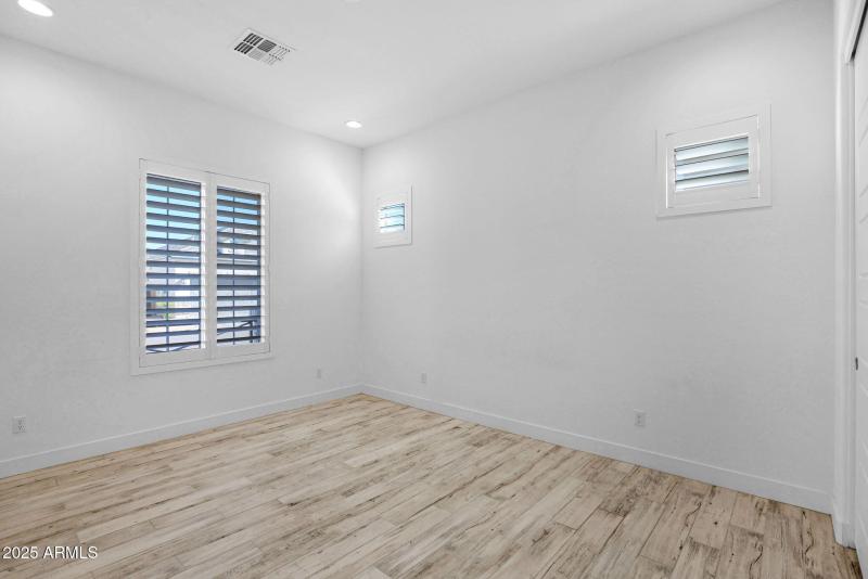 5641 Sayan - 24Bedroom 2