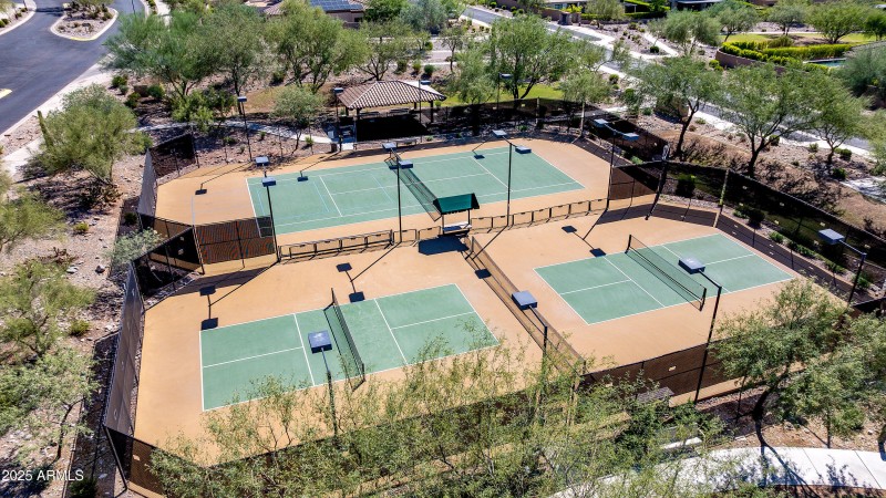 Pickleball and Tennis Courts