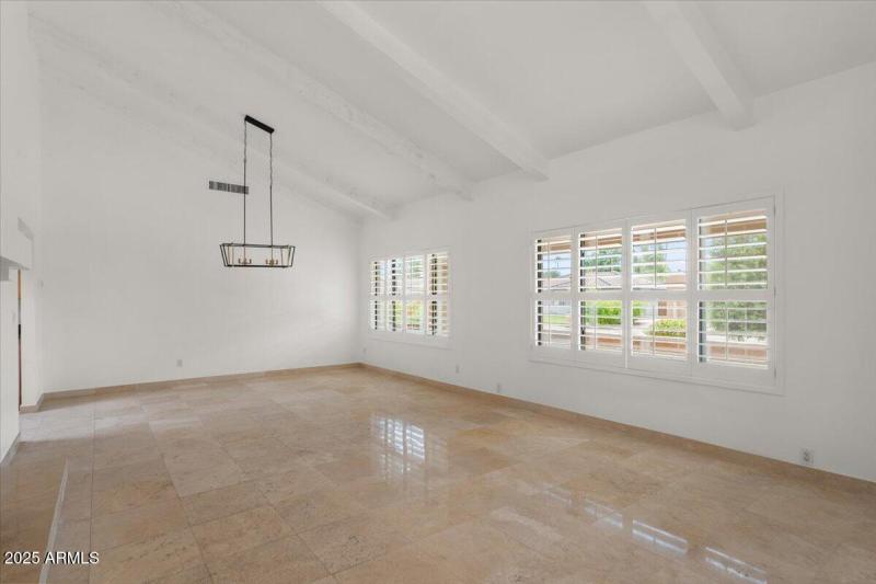 08-Living and Dining