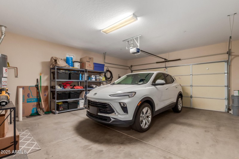 2951 W PLUM HOLLOW DR