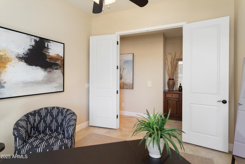 Office / 3rd Bedroom