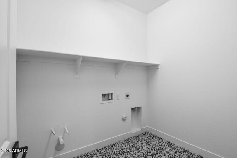 17836 W Pasadena Avenue - Ready Now!