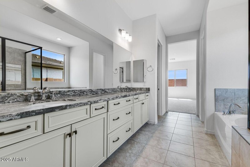 17837 W PASADENA - Ready Now!