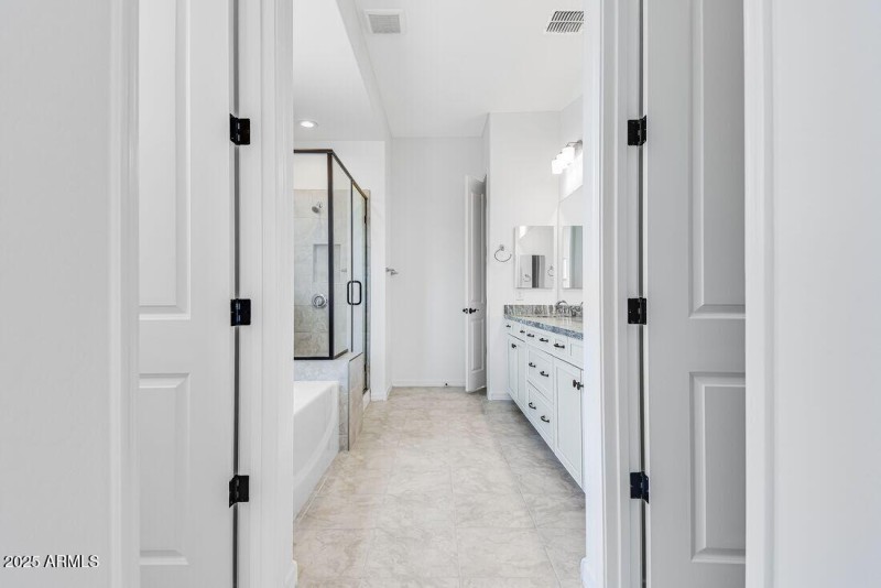 17837 W PASADENA - Ready Now!