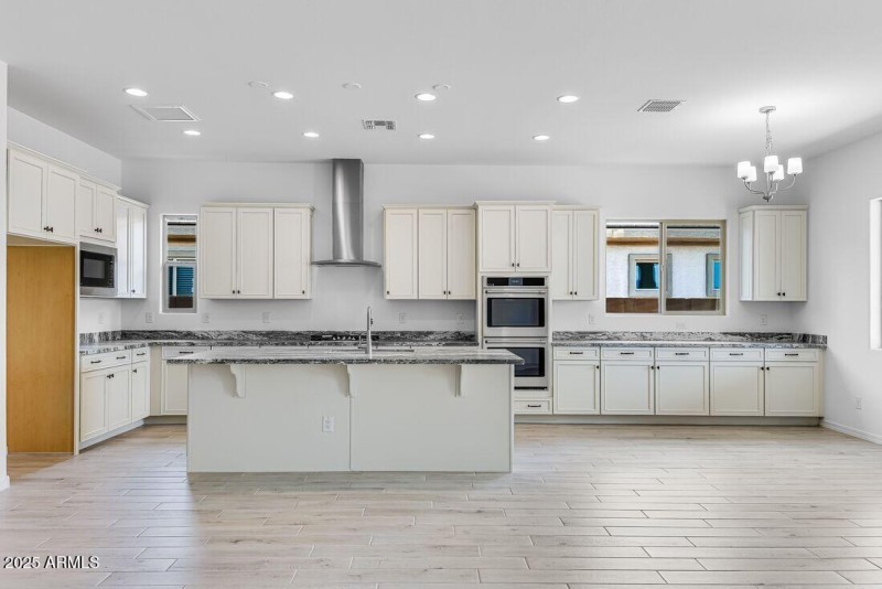 17837 W PASADENA - Ready Now!