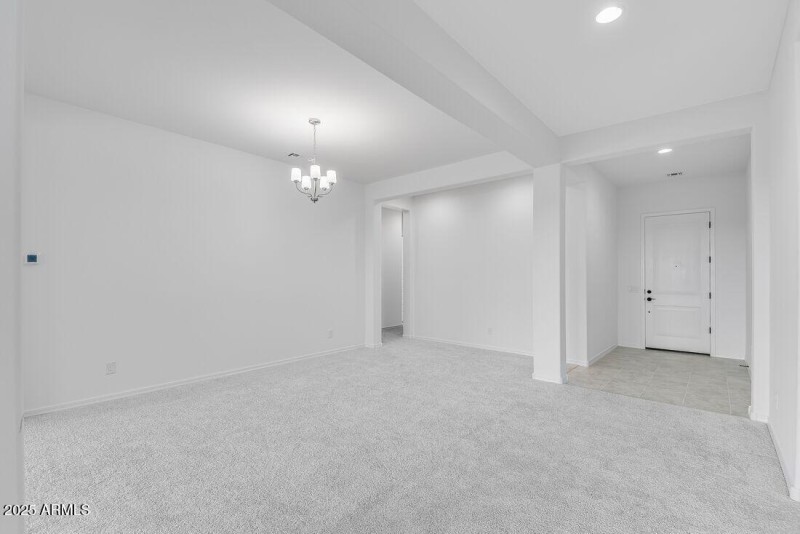 17819 W PASADENA - Ready Now!