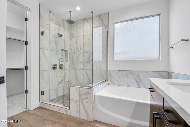 17807 W PASADENA Avenue - Ready Now!