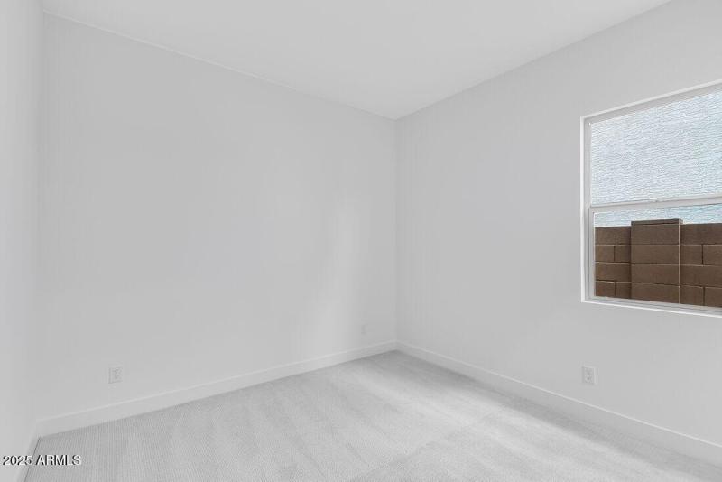 17807 W PASADENA Avenue - Ready Now!