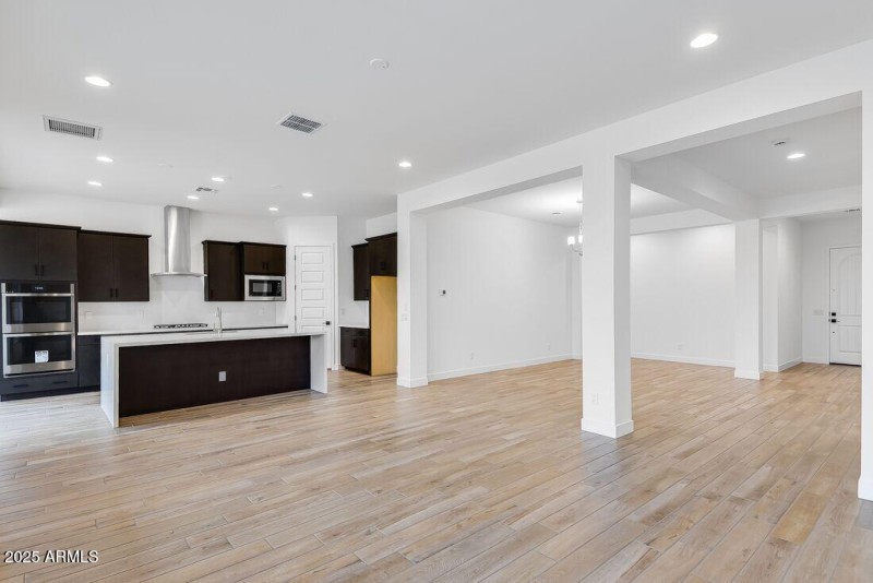 17807 W PASADENA Avenue - Ready Now!