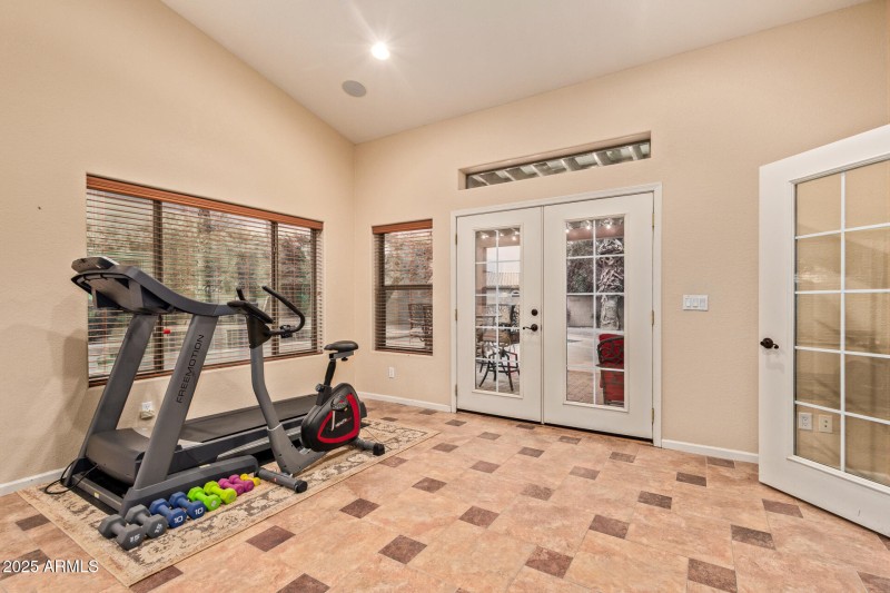 556 SqFt Bonus Flex Room