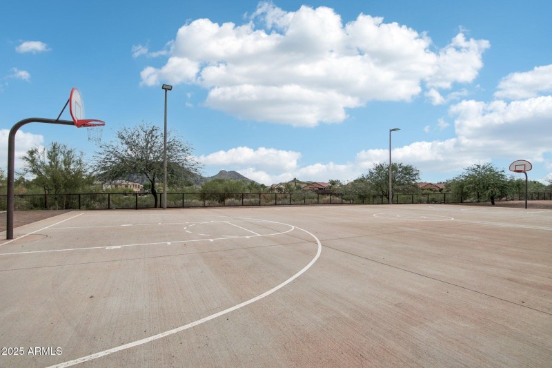 Basketball Court - Deem Hills
