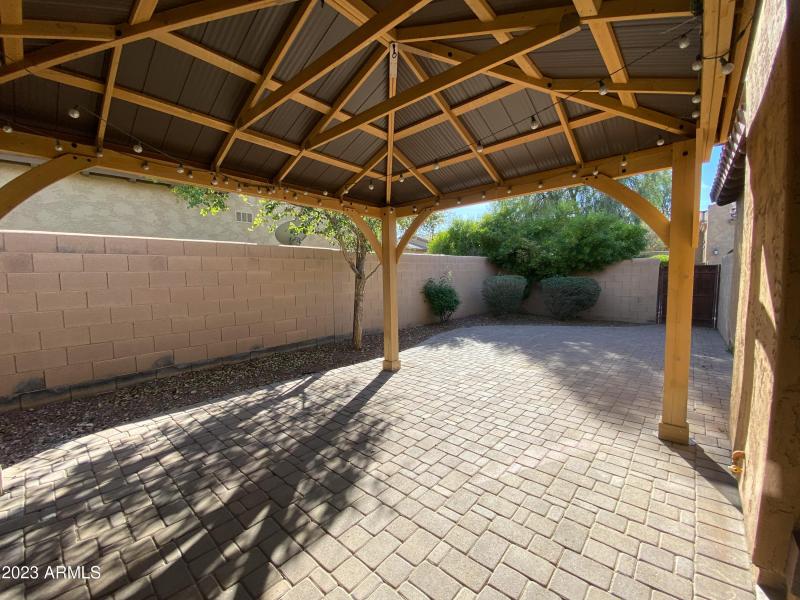 4442 N Jackson Ct-Gazebo