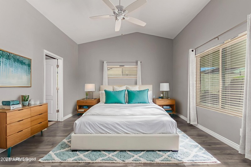 item_52 VS Watermark (2)