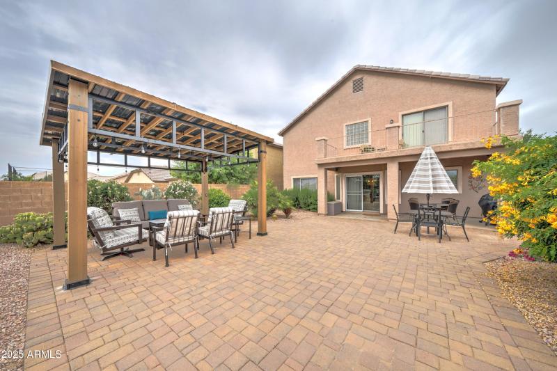 29293 N Yellow Bee-43