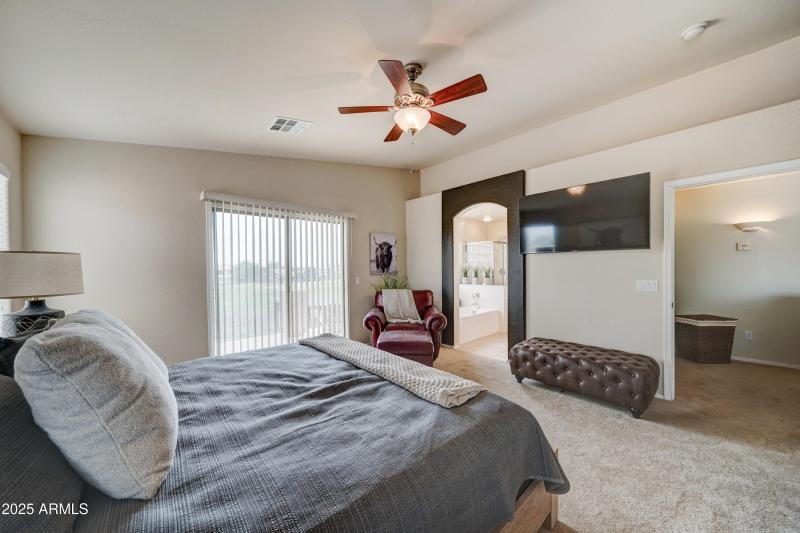 29293 N Yellow Bee-31