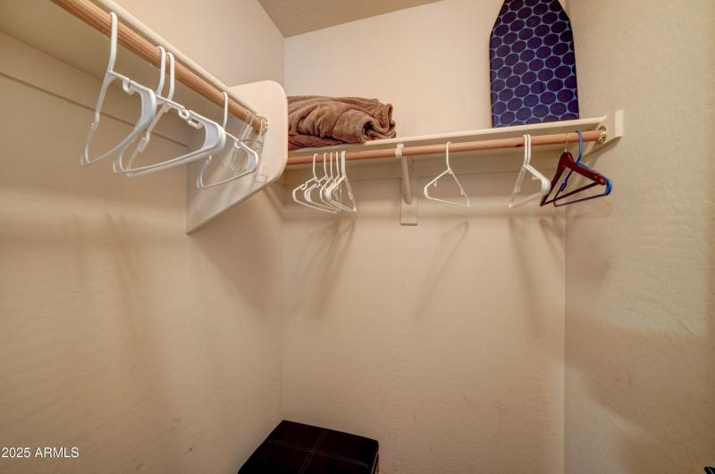 29293 N Yellow Bee-17