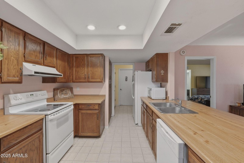 10-web-or-mls-Wood-10