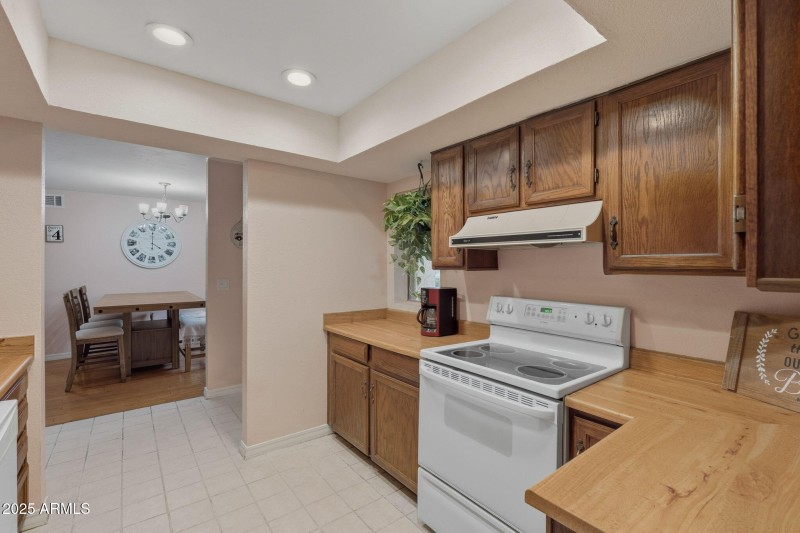 12-web-or-mls-Wood-12