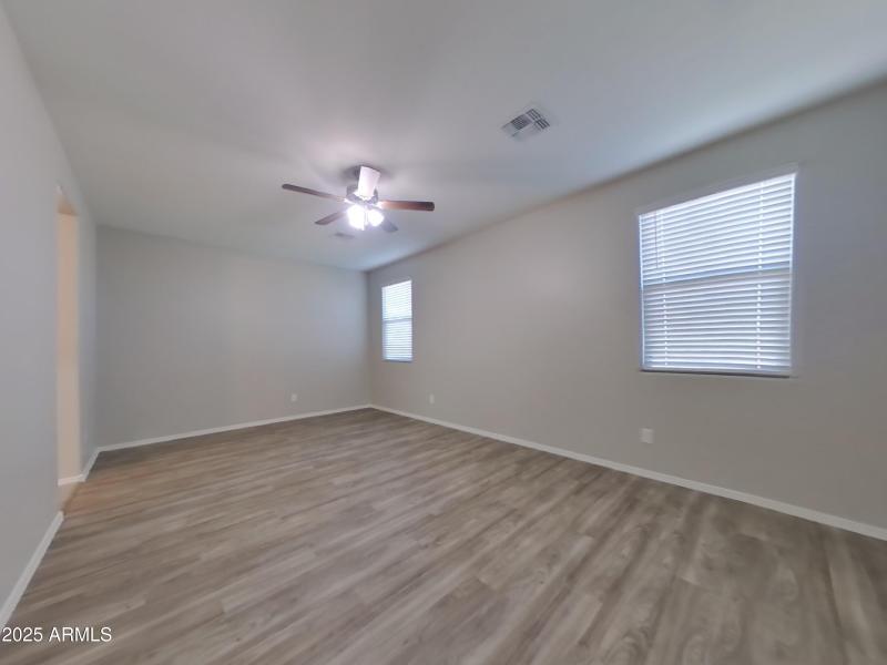 6_pc_oK3fnQo3Cs_MHeAF4jrun_layout_0