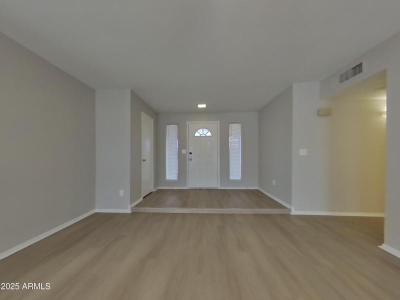 1_pc_3LsokiYY0o_MDKmtg5yqb_layout_0