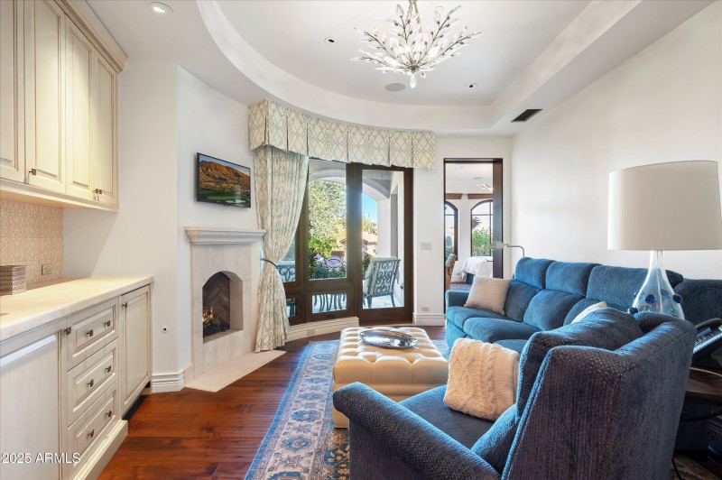 Jr Master Sitting. Room and Hearth