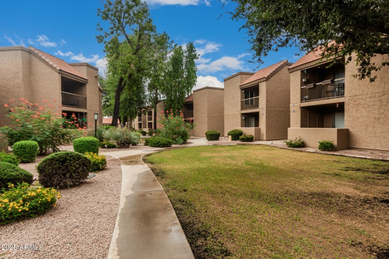 8260 E Arabian Trl, 257