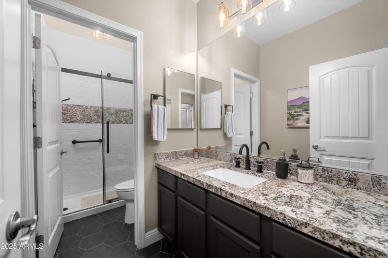 18019-La-Posada-Court-42