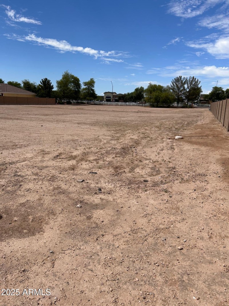 PHOTO-2025-10-10-11-39-15 3