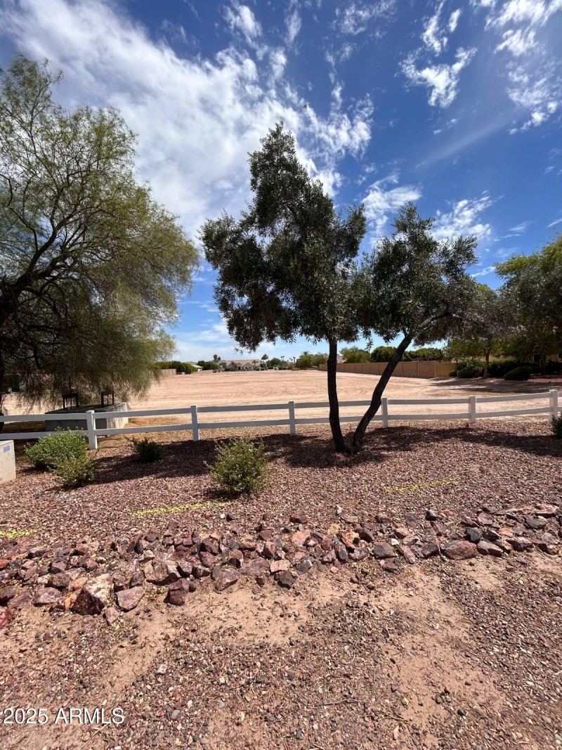 PHOTO-2025-10-10-11-39-16