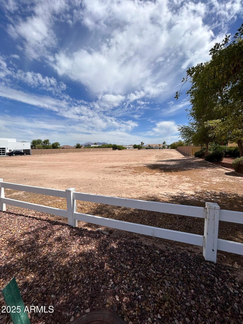 PHOTO-2025-10-10-11-39-16 2