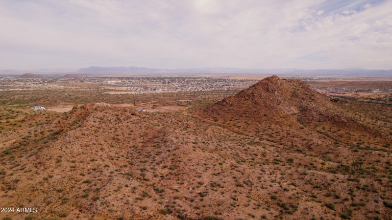 C4918.00_05_43_05.Still003