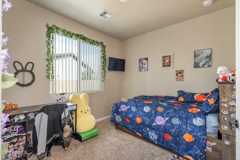 10-web-or-mls-377-grafton-ct