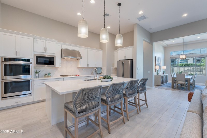 Bright, Inviting Layout