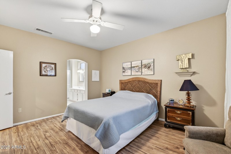 21_14307_W_Dusty_Trail_Blvd21_mls