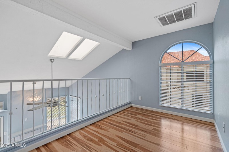 16-web-or-mls-1717-e-union-hills-dr-1044