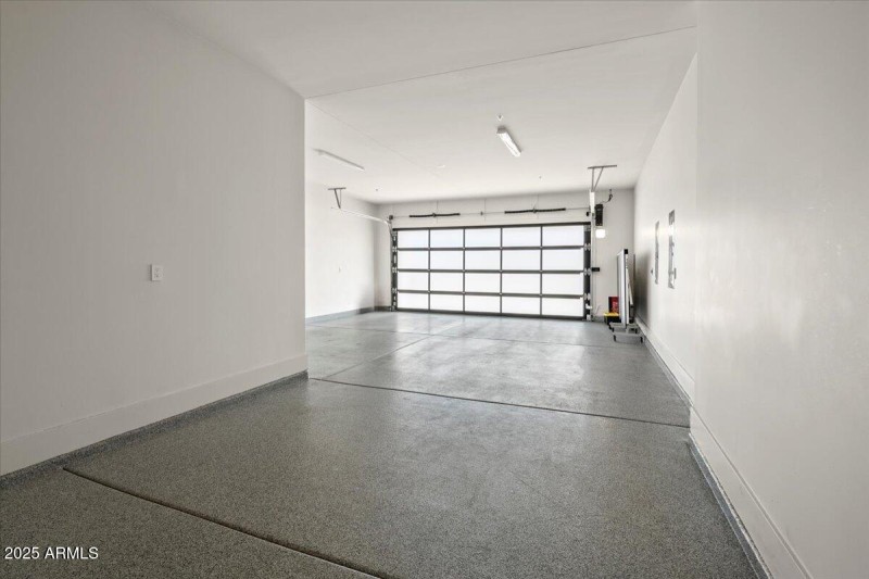 28-6802 E Joshua Tree Ln 32