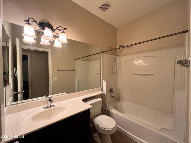 Facetune_10-10-2025-13-08-48