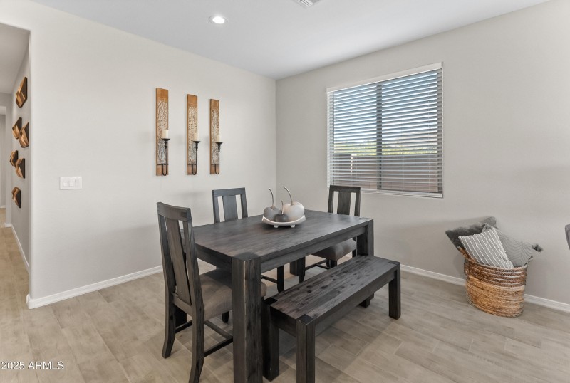 17745 W Running Deer Trl-11