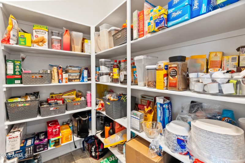 17745 W Running Deer Trl-34