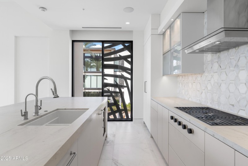 023_Kitchen