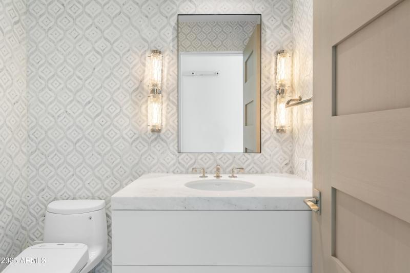 068_Bathroom