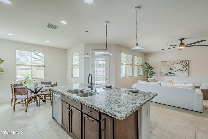 20-web-or-mls-Ian-20