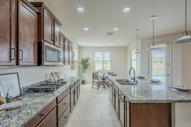 21-web-or-mls-Ian-21