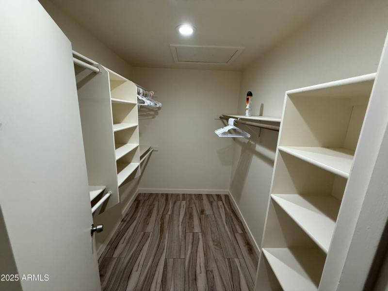 574AB83D-3DCE-48AD-965F-09952E42FE54