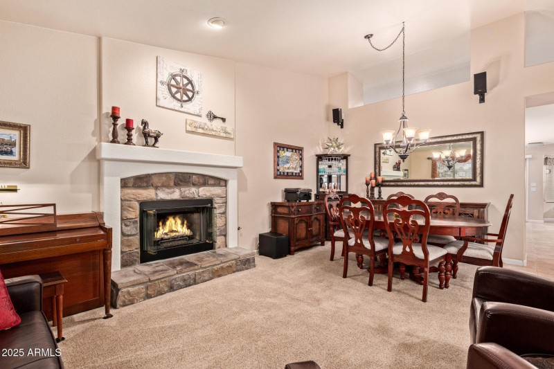 Formal Living | Dining Area