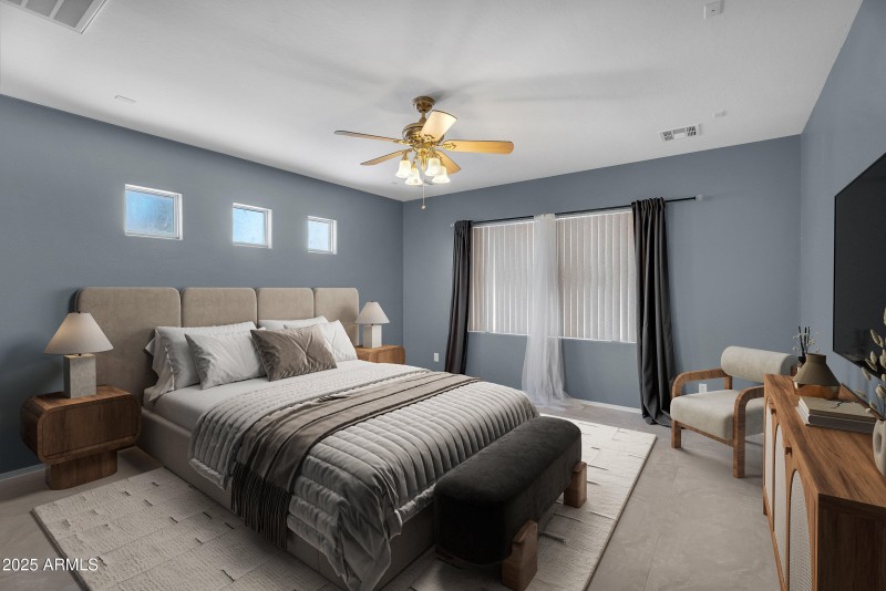 015_primary_bedroom_2_194